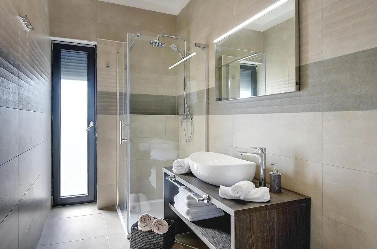 Villa Ula In Pula With Heated Pool And Sauna