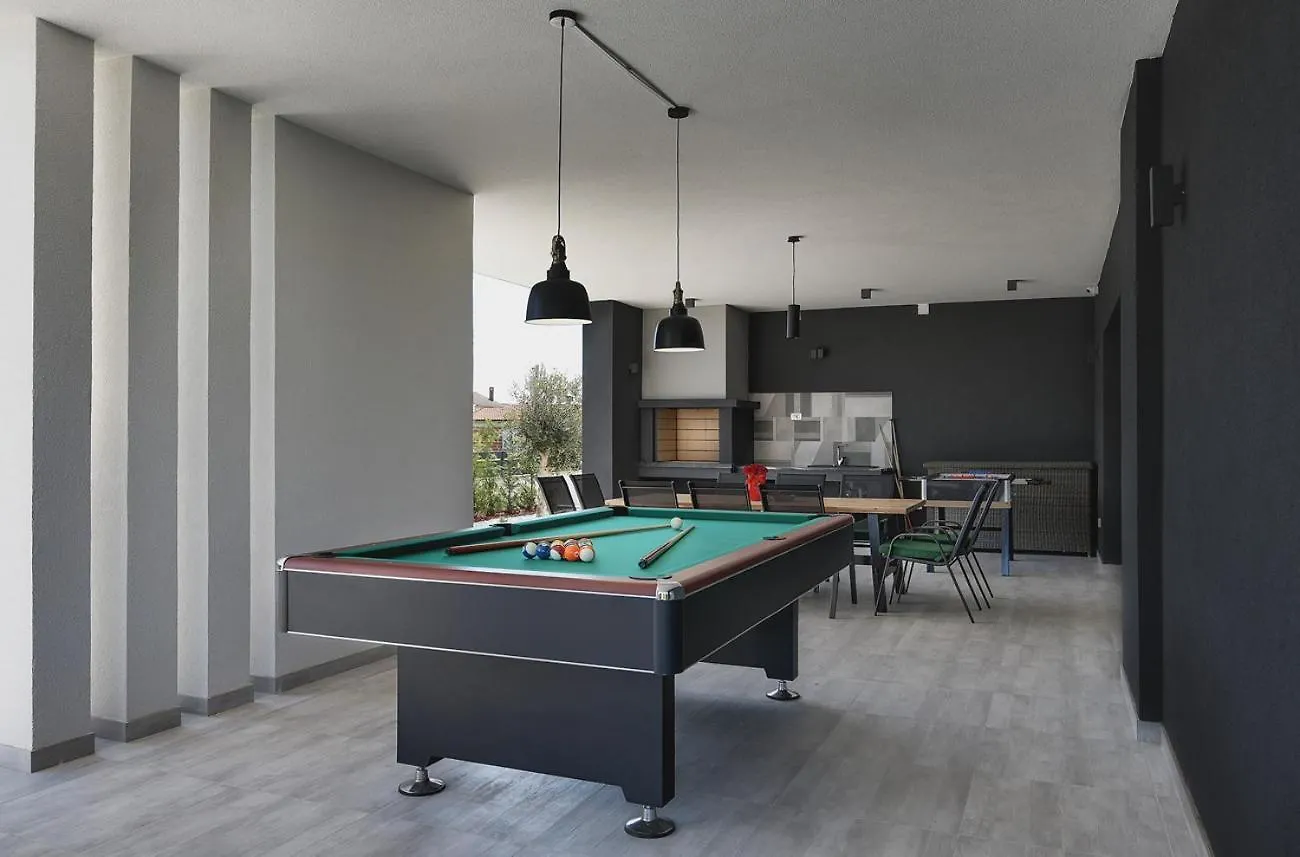 Villa Ula In Pula With Heated Pool And Sauna