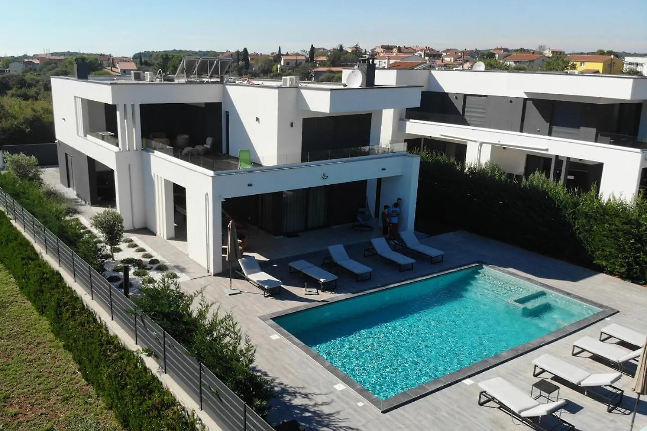 Villa Ula In Pula With Heated Pool And Sauna 0*,  克罗地亚